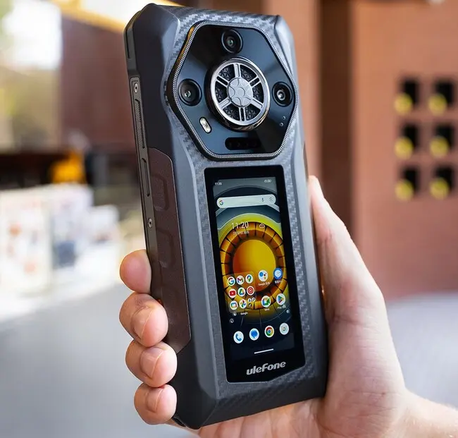 گوشی یولفون آرمور 30 پرو