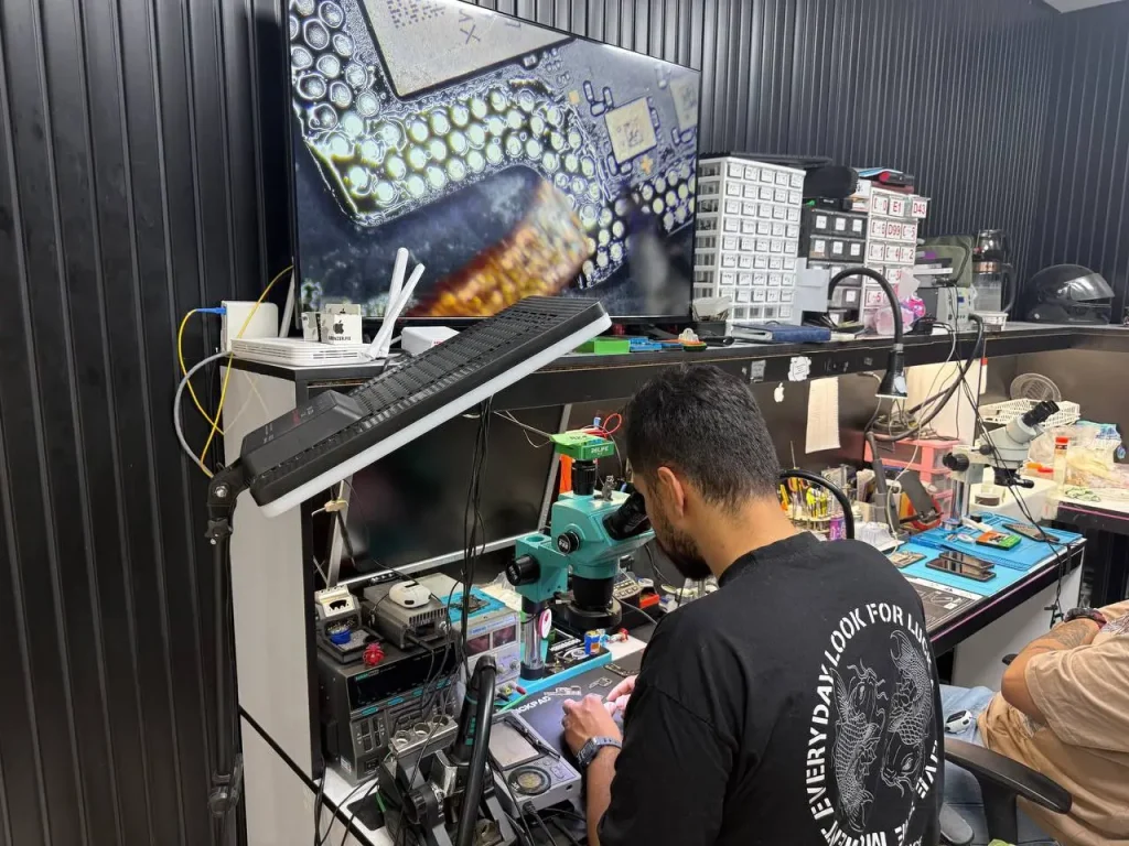 تعمیرات موبایل و اکسسوری دیجیتال